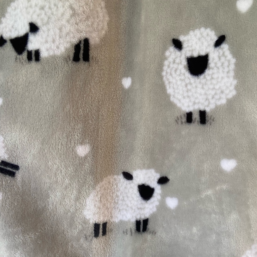 SHEEP Throw Blanket Kenzie Home Decorative